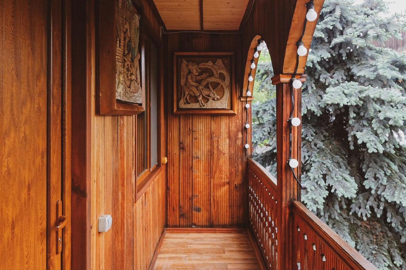Maghay B&B Hotel In วานาดเซอร์ ภายนอก รูปภาพ