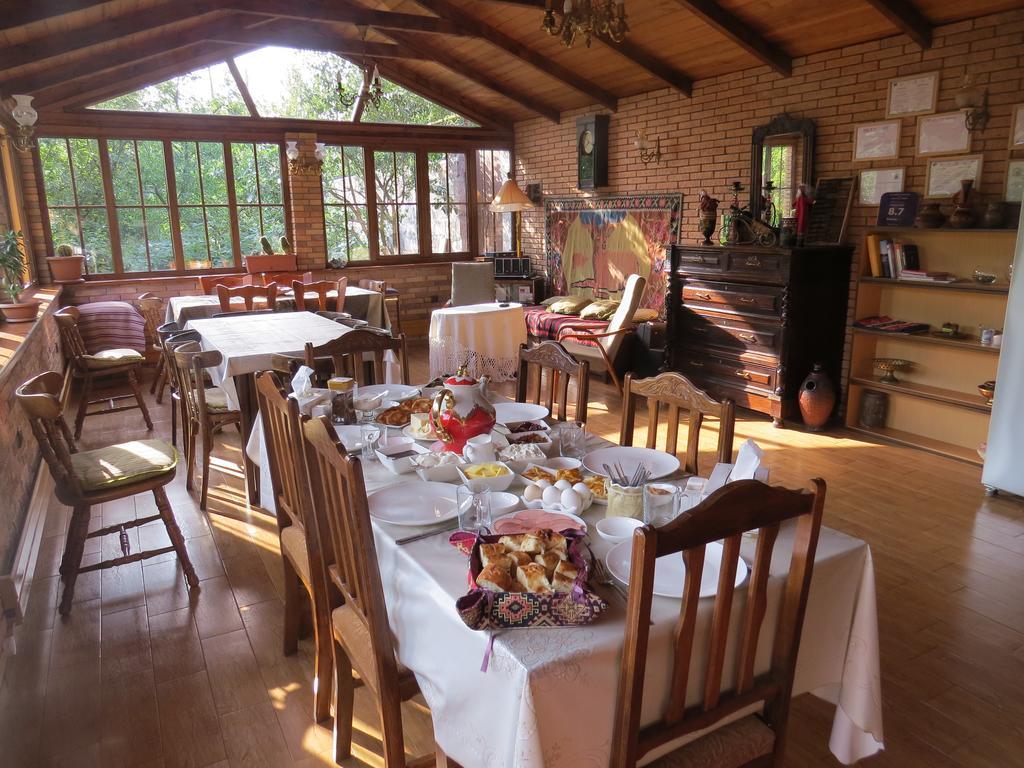 Maghay B&B Hotel In วานาดเซอร์ ภายนอก รูปภาพ