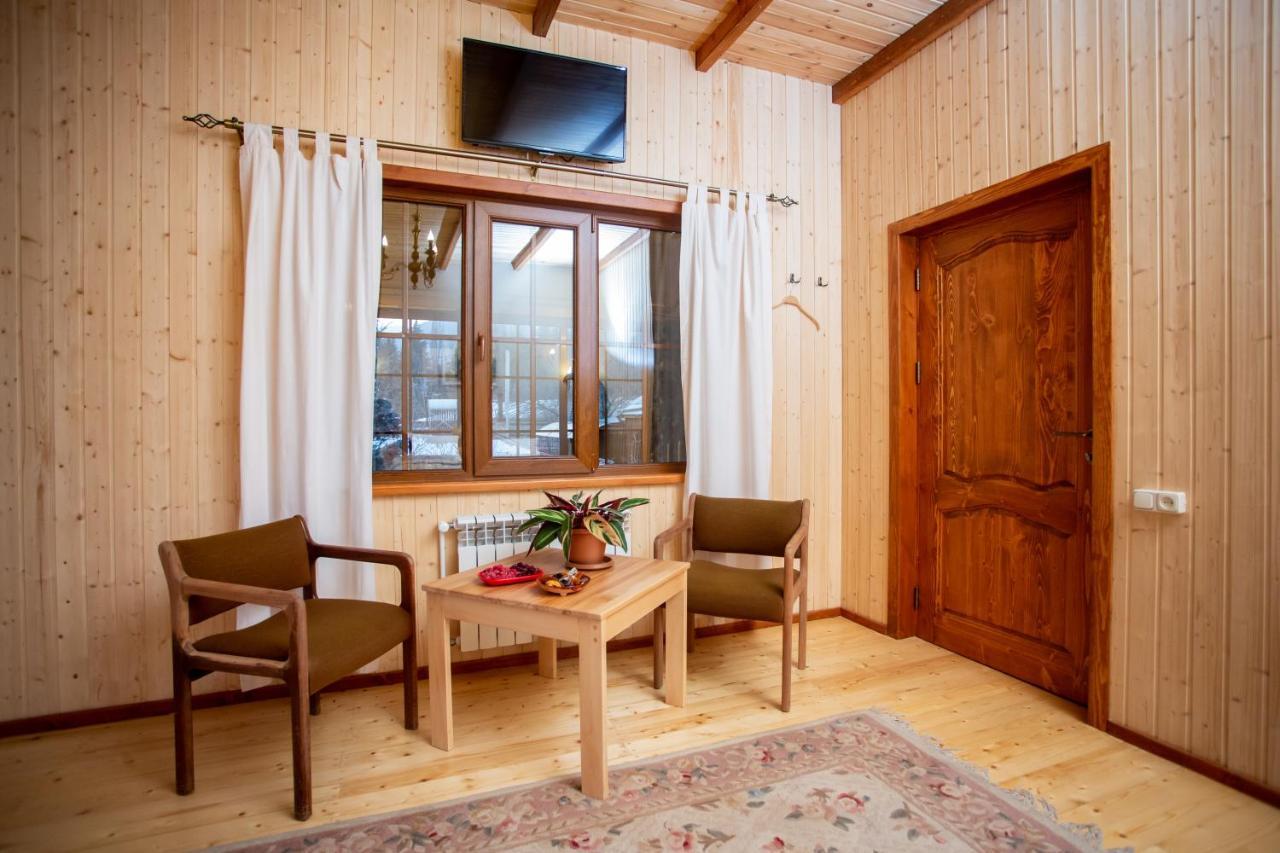 Maghay B&B Hotel In วานาดเซอร์ ภายนอก รูปภาพ