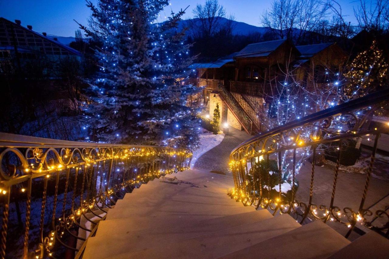Maghay B&B Hotel In วานาดเซอร์ ภายนอก รูปภาพ