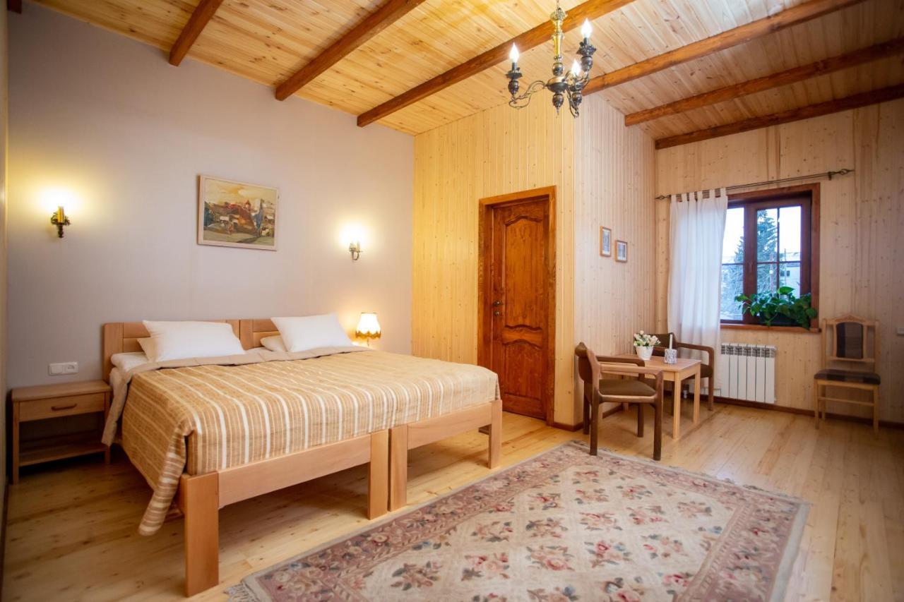 Maghay B&B Hotel In วานาดเซอร์ ภายนอก รูปภาพ